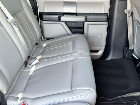 Used 2020 Ford F150 XLT w/ Equipment Group 302A Luxury RWD image 11