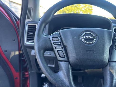 Used 2023 Nissan Frontier SV w/ Tow Package image 17