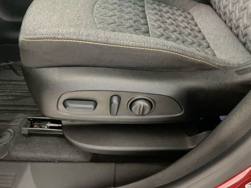 Used 2024 Chevrolet Equinox LT w/ LPO, Floor Liner Package FWD image 25