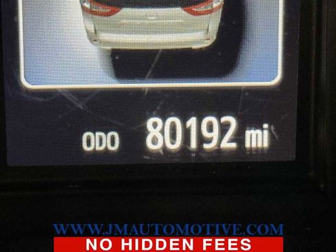 Used 2020 Toyota Sienna XLE FWD image 25