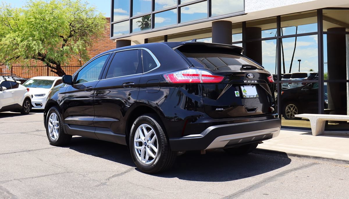 Used 2021 Ford Edge SEL w/ Cargo Accessory Package AWD/4WD image 9