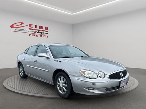Used 2007 Buick LaCrosse CXL image 9