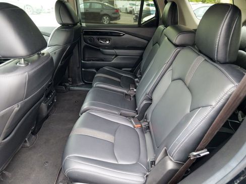 Used 2025 Honda Pilot EX-L image 28