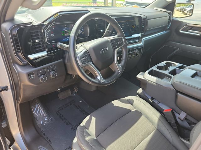 Used 2026 Chevrolet Silverado 1500 RST AWD/4WD image 17
