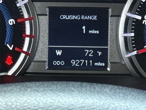 Used 2018 Toyota 4Runner TRD Off-Road Premium image 16