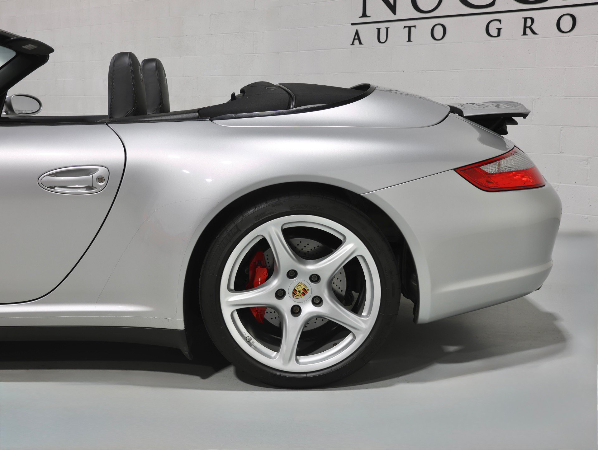 Used 2007 Porsche 911 Cabriolet image 34