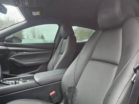 Used 2023 MAZDA MAZDA3 s image 22