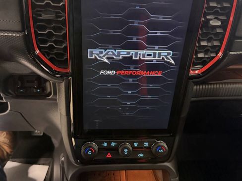 Used 2025 Ford Ranger Raptor image 32