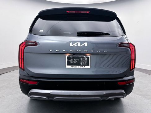 Used 2022 Kia Telluride LX image 15