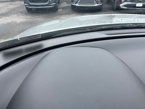 Used 2025 Kia Soul LX w/ LX Technology Package image 32