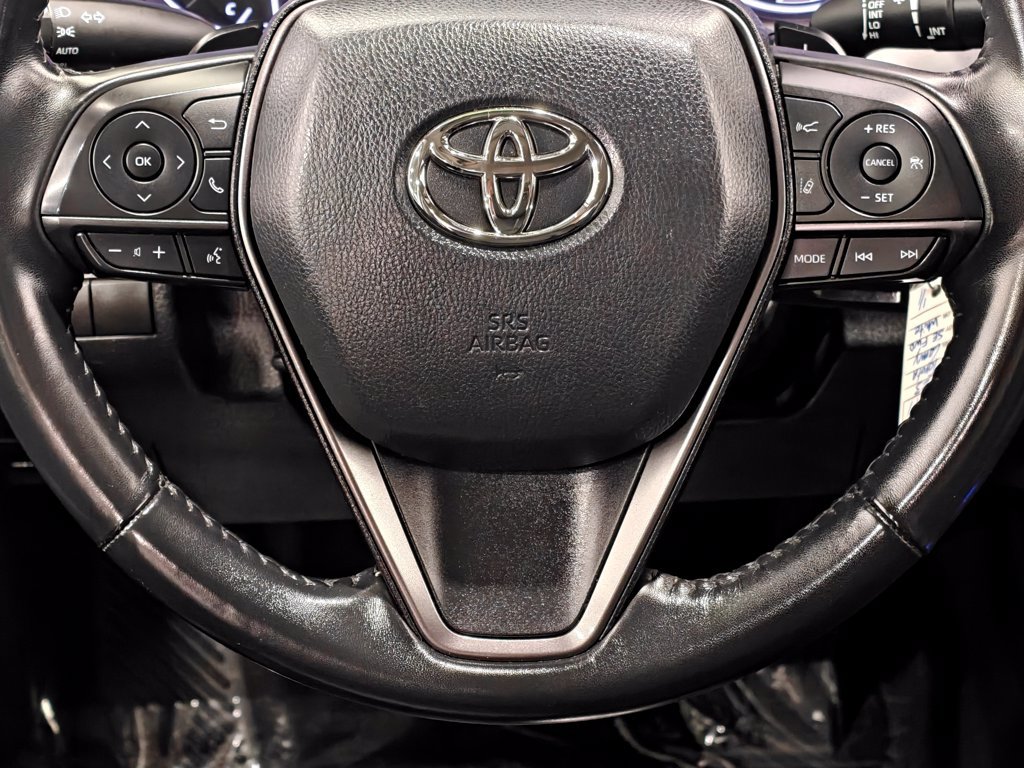 Used 2023 Toyota Camry SE FWD image 5