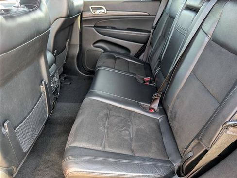 Used 2022 Jeep Grand Cherokee Laredo X AWD/4WD image 20