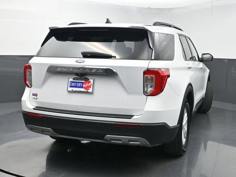 Used 2023 Ford Explorer XLT w/ Equipment Group 202A image 40
