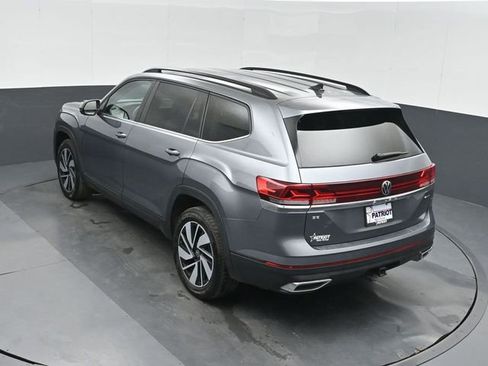 Used 2024 Volkswagen Atlas SE AWD/4WD image 36