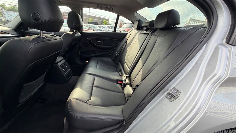 Used 2014 BMW 335i xDrive Sedan AWD/4WD image 44