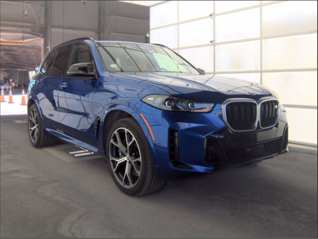 Used 2026 BMW X5 M60i AWD/4WD image 1
