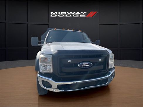 Used 2016 Ford F550 4x4 Regular Cab Super Duty image 6