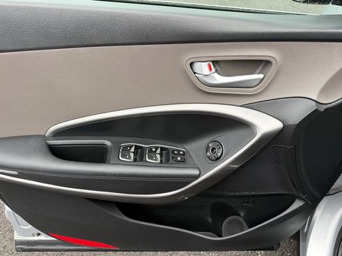 Used 2014 Hyundai Santa Fe Limited image 31