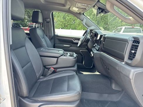 Used 2024 GMC Sierra 1500 SLT AWD/4WD image 27