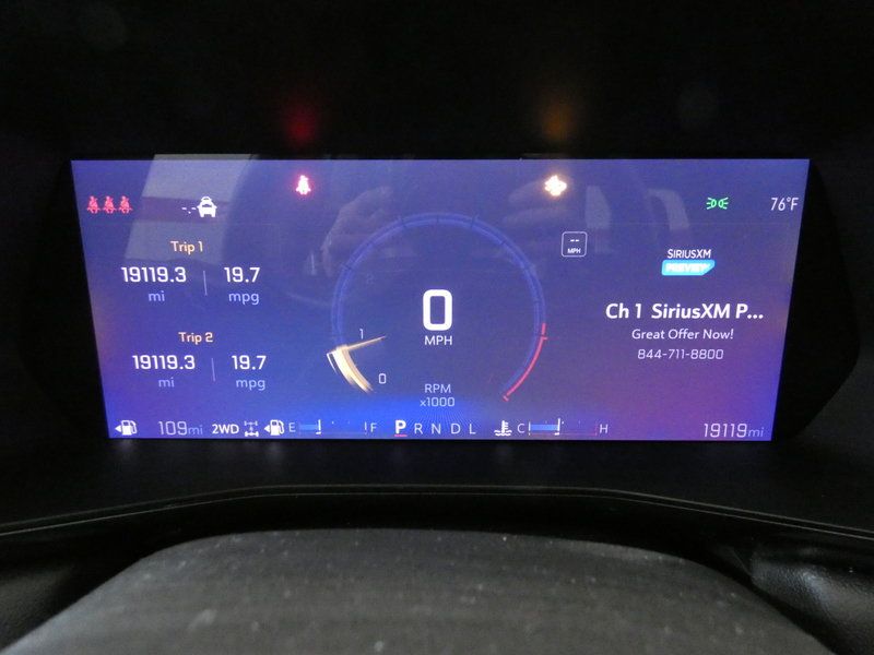 Used 2024 Chevrolet Colorado LT w/ LT Convenience Package II AWD/4WD image 25