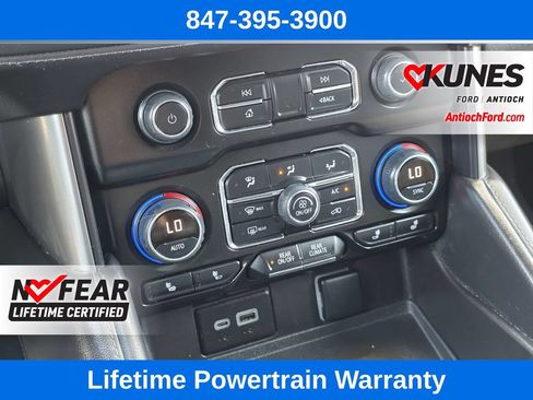 Used 2023 Chevrolet Suburban LT AWD/4WD image 48