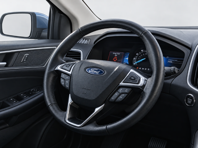 Used 2024 Ford Edge SEL AWD/4WD image 10