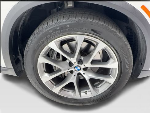 Used 2024 BMW X5 sDrive40i RWD image 14