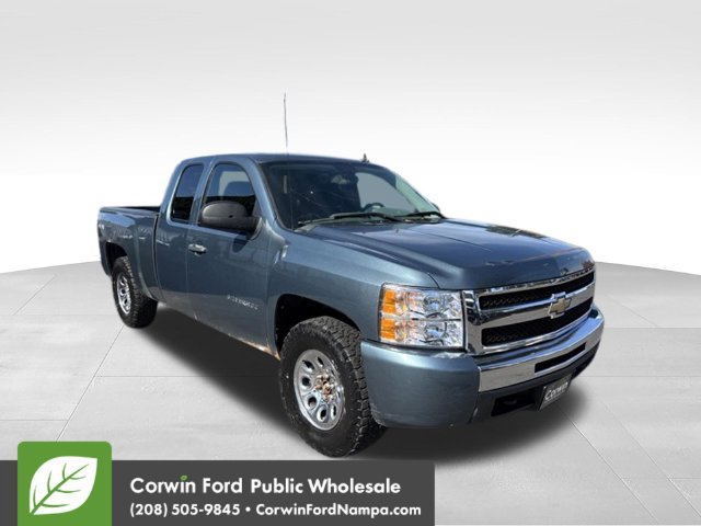 Used 2011 Chevrolet Silverado 1500 LS AWD/4WD image 3