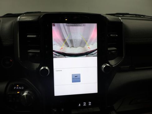 Used 2025 RAM 1500 Laramie w/ Sport Appearance Package AWD/4WD image 27