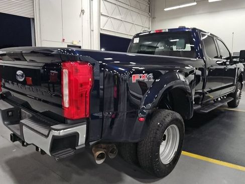 Used 2023 Ford F350 XLT AWD/4WD image 2