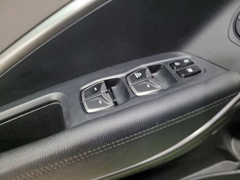 Used 2018 Hyundai Santa Fe Sport image 27