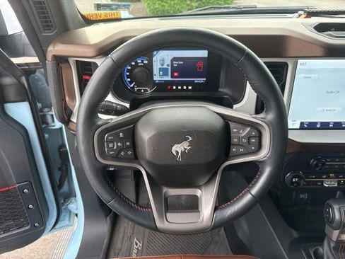 Used 2023 Ford Bronco Heritage Edition AWD/4WD image 13