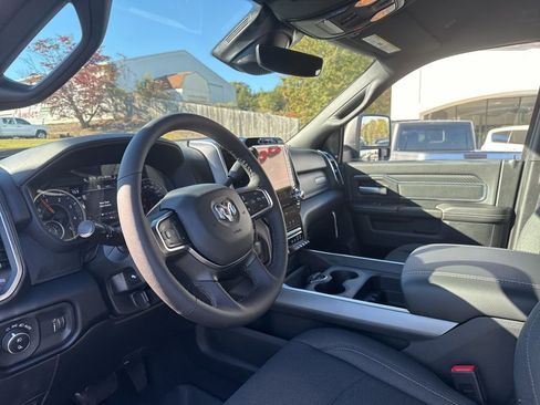 New 2026 RAM 2500 Big Horn AWD/4WD image 24