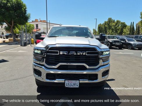 Used 2026 RAM 2500 Big Horn AWD/4WD image 2