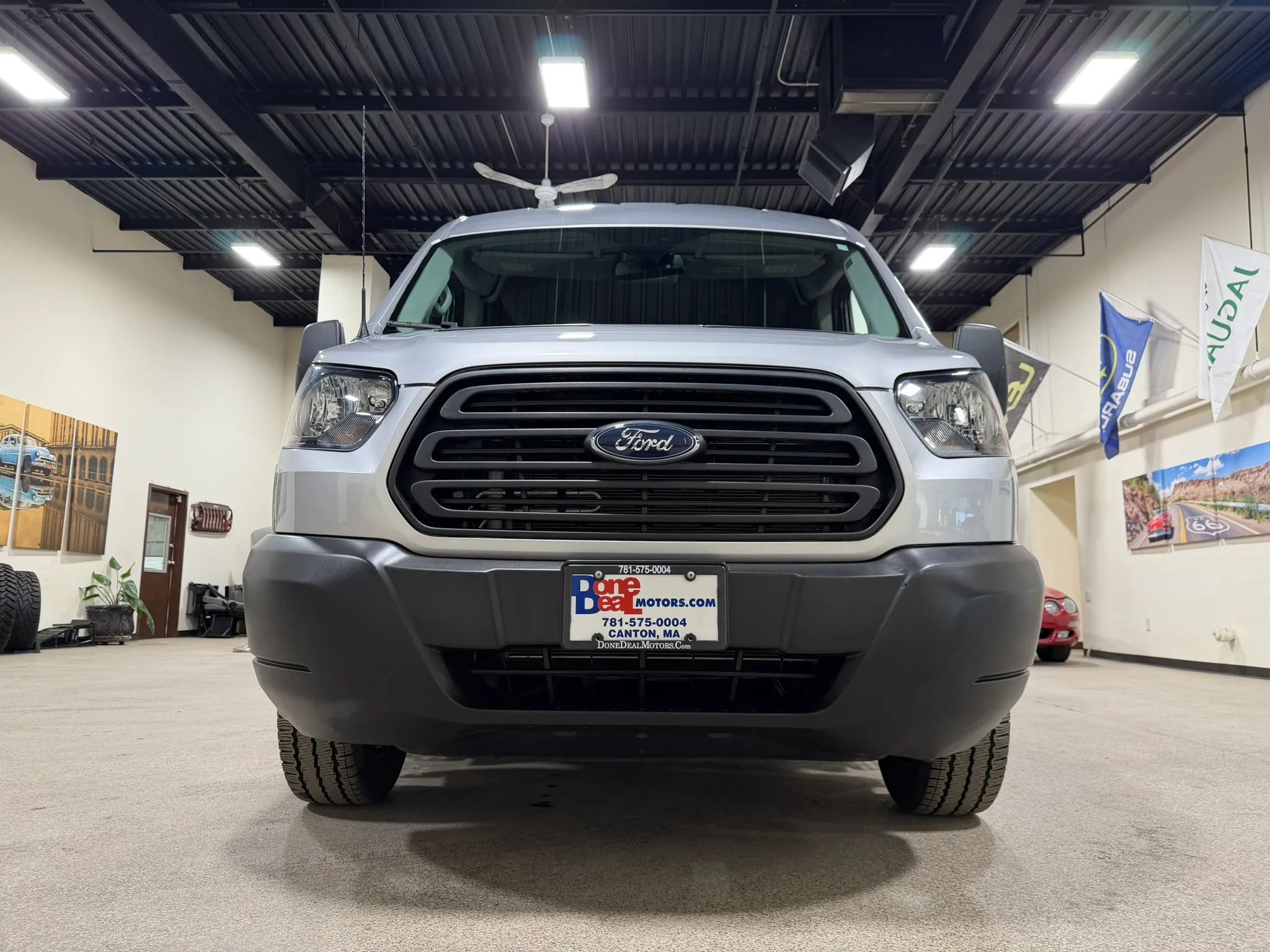 Used 2019 Ford Transit 250 148 Medium Roof RWD image 13