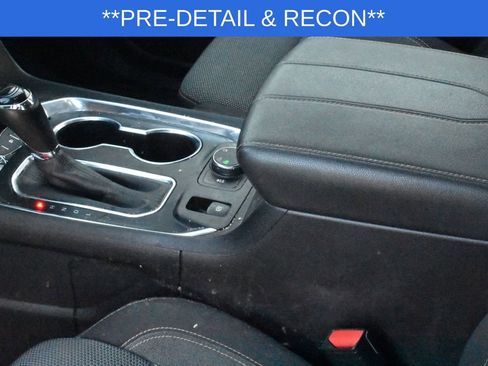 Used 2020 Chevrolet Traverse LS w/ LPO, Black Accent Package image 10