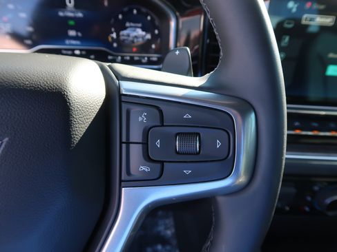 Used 2025 Chevrolet Silverado 1500 LTZ w/ Technology Package image 23