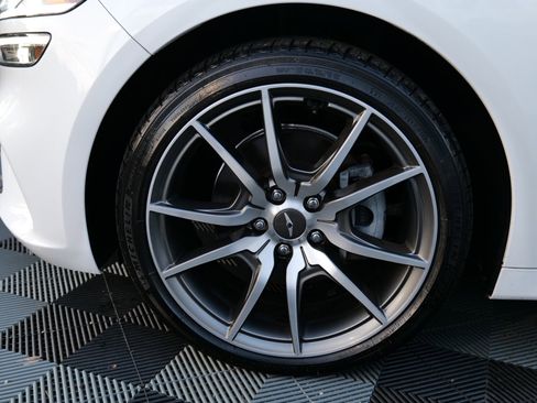 Used 2023 Genesis G70 2.0T image 88