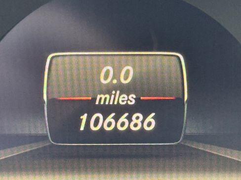 Used 2013 Mercedes-Benz E 350 4MATIC Sedan w/ Premium 1 Pkg image 34