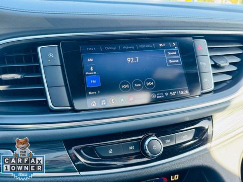 Used 2022 Buick Enclave Essence w/ Experience Buick Package image 21