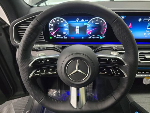 New 2026 Mercedes-Benz GLS 450 4MATIC image 14