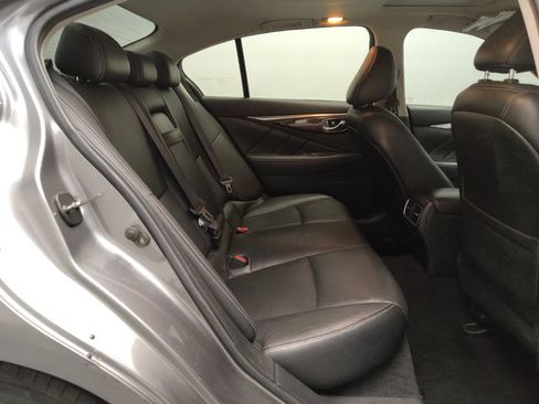 Used 2017 INFINITI Q50 3.0t Premium w/ Driver Assistance Package image 19