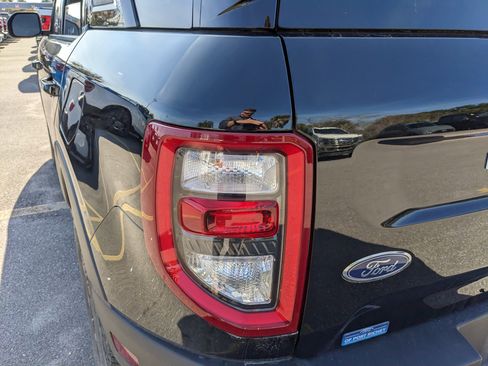 Used 2023 Ford Bronco Sport Outer Banks w/ Tech Package image 11