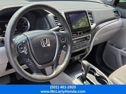 Certified 2017 Honda Ridgeline RTL-T image 11