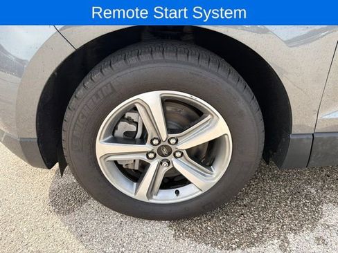 Used 2024 Ford Edge SEL w/ Convenience Package AWD/4WD image 12