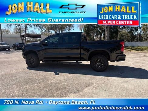 Used 2025 Chevrolet Silverado 1500 ZR2 w/ Technology Package image 6