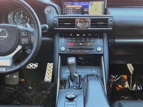Used 2018 Lexus IS 350 image 15