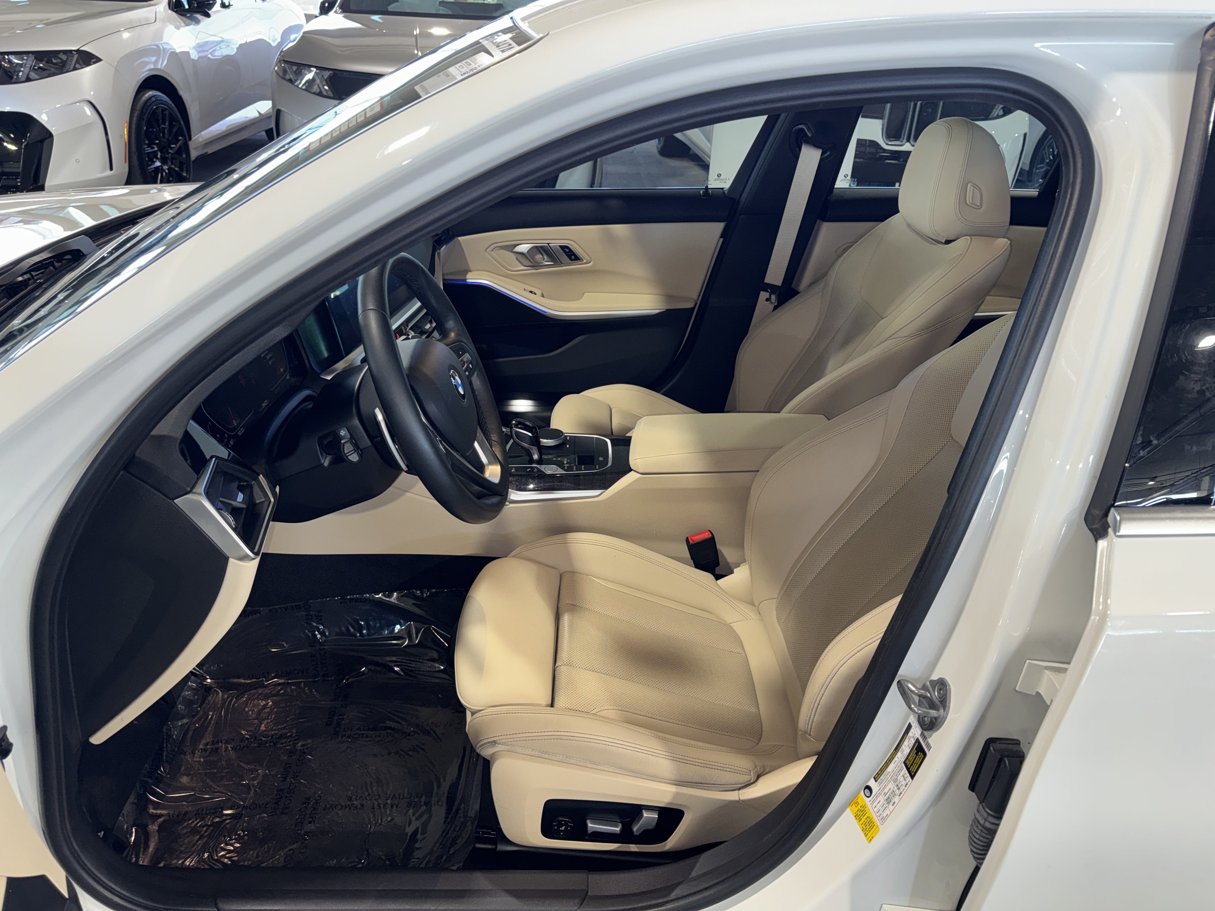 Used 2022 BMW 330i Sedan w/ Driving Assistance Package RWD image 24