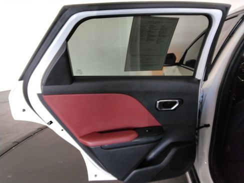 Used 2025 Kia K4 GT-Line w/ GT-Line Premium Package image 37