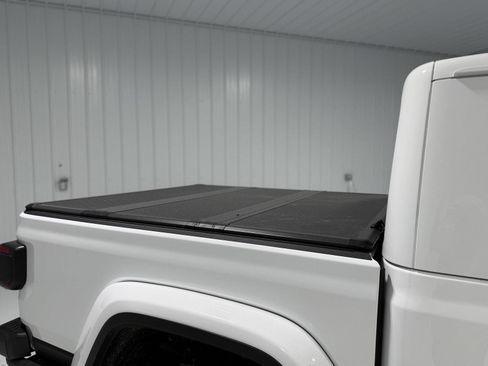 Used 2025 Jeep Gladiator Rubicon image 7